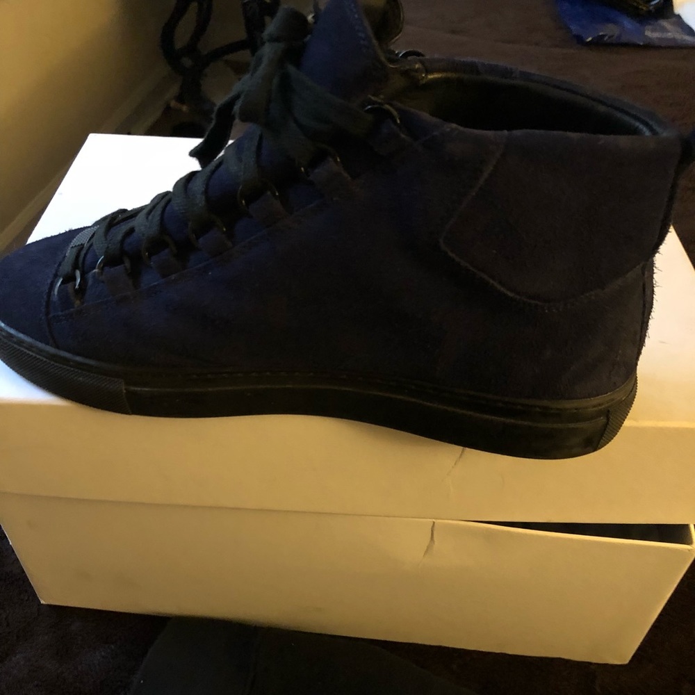 Balenciaga arena blue suede